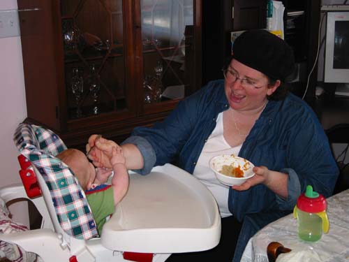 devri_feeding