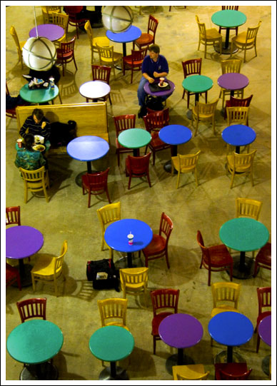 colorful-tables02.jpg