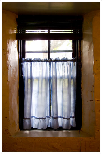 winery-bathroom-window01.jpg