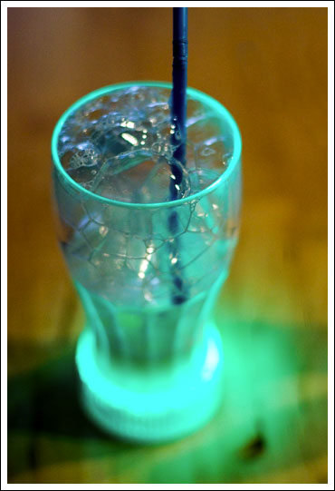 glowing-bubbly-milk05.jpg