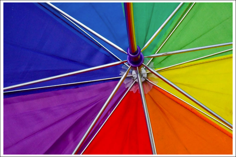 rainbow-umbrella08.jpg