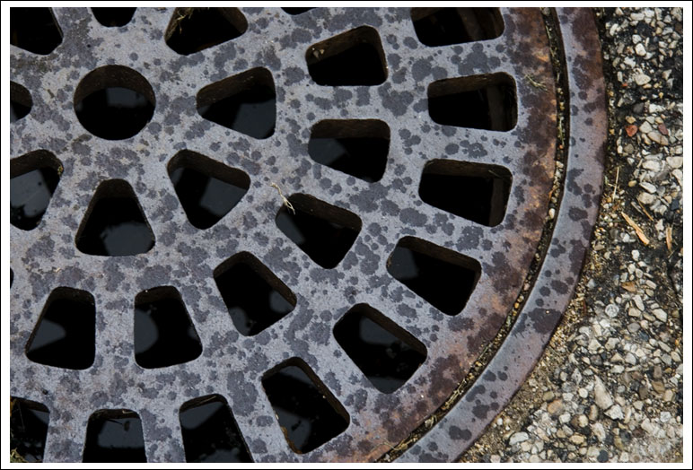 sewer-drain002.jpg