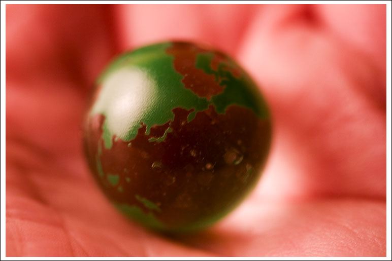 little-globe004.jpg