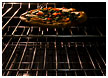 pizza-in-oven002-thm.jpg