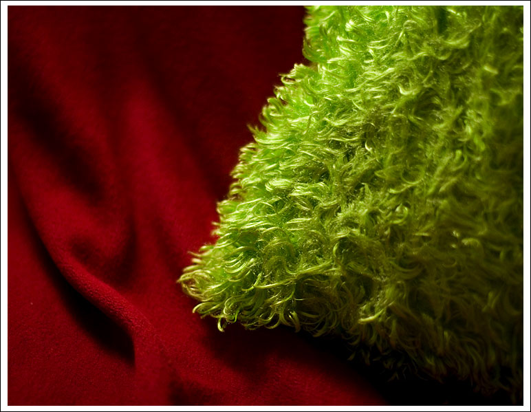 green-pillow008.jpg