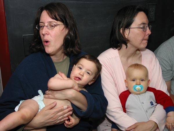 babies and moms05